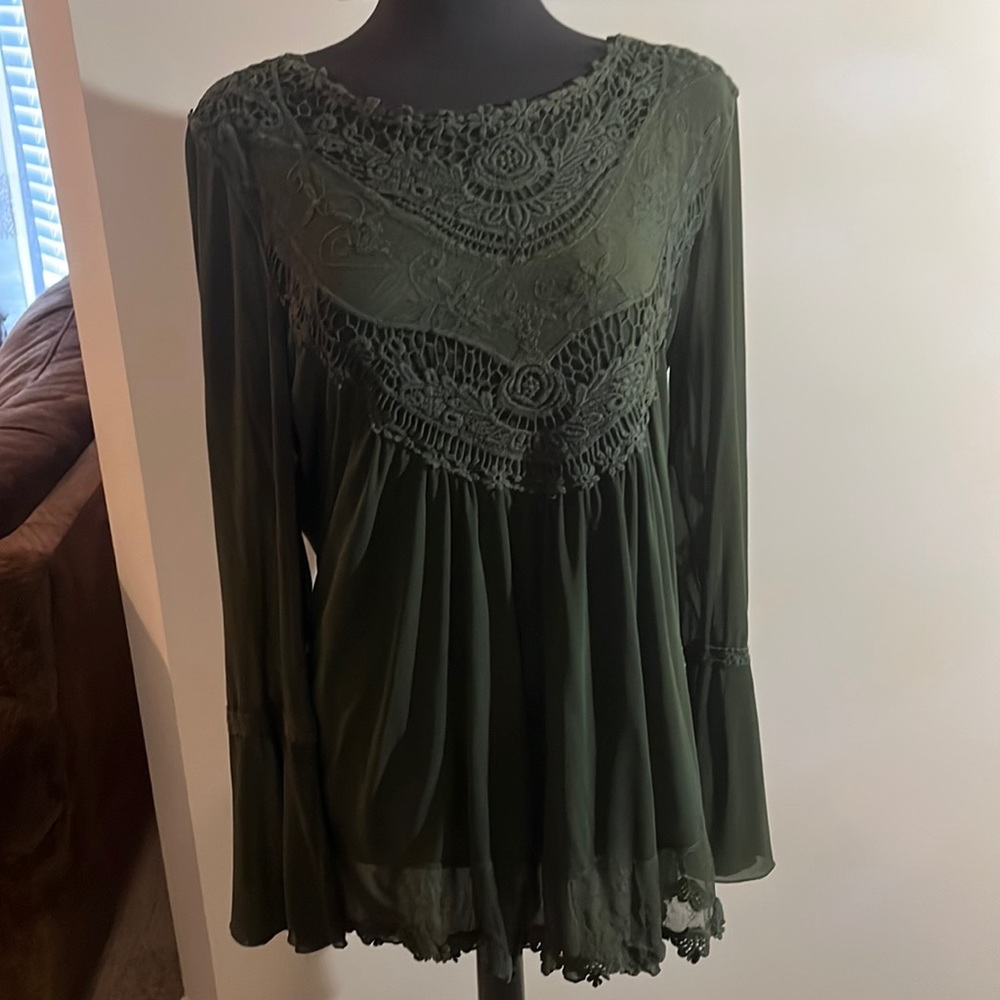Green tunic top